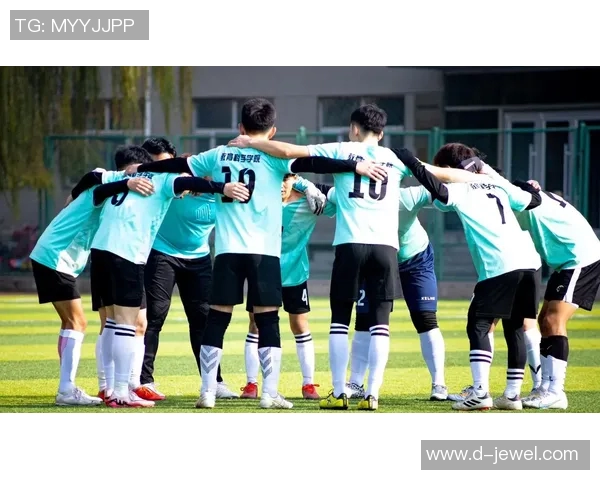 外国球星亲临赛场热情观赛 展现对足球的无限热爱与支持